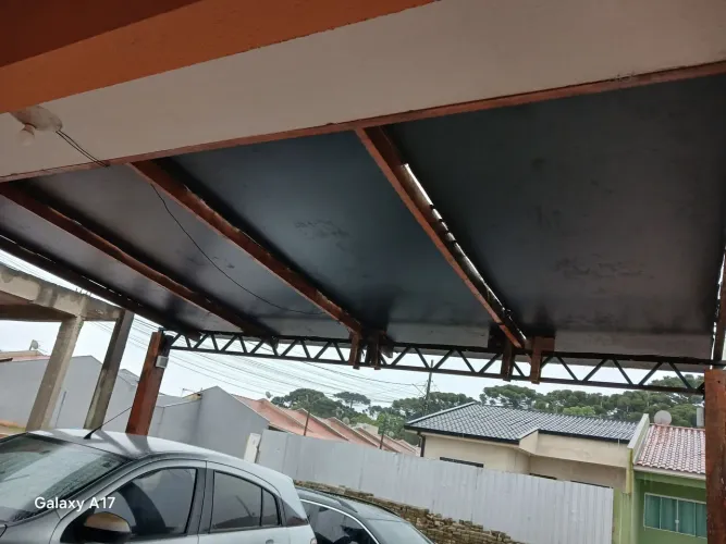 Vendo 4 vidros de 10 milímetros