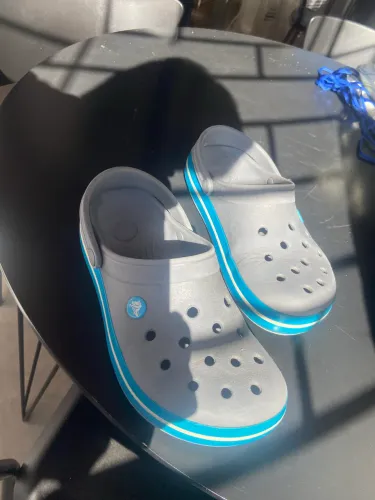 Crocs Crocband cinza grafite