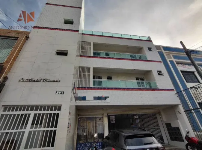 Apartamento com 2 quartos para alugar, 46 m² por R$ 1.300/mês - Montese - Fortaleza/CE