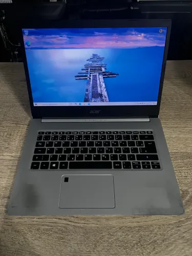 Notebook i3 10ght