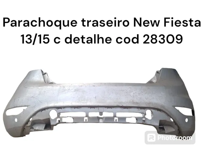 Parachoque traseiro New fiesta com detalhe