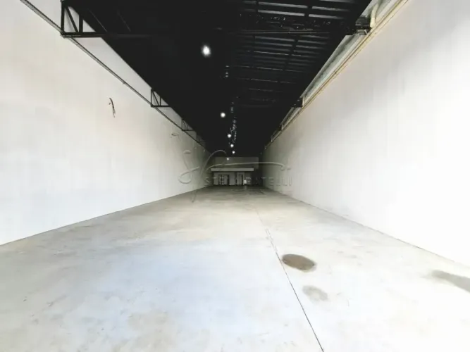 Galpão de 475m² com mezanino para locação - Ipiranga