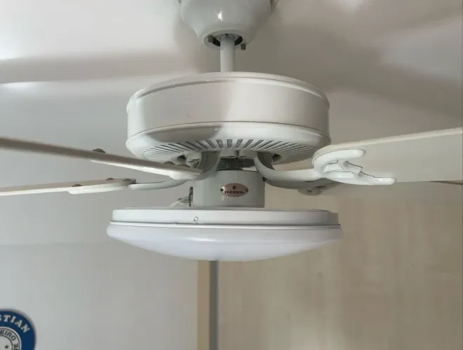Ventilador teto EMERSON (HUNTER) c/ controle