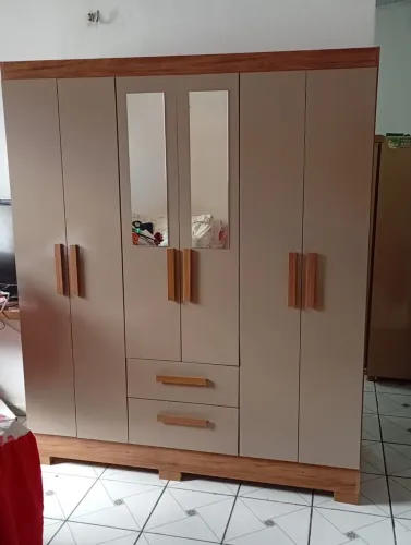 Guarda roupa