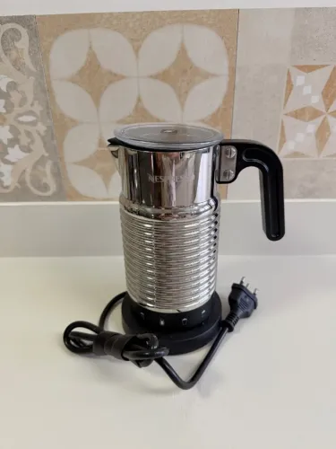 Espumador de Leite Aeroccino 110v - Preto