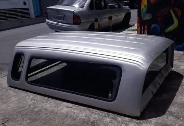 Capota de fibra para Hilux 