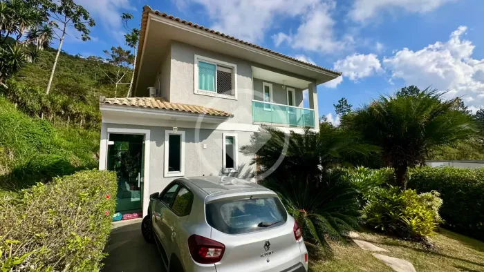 Casa com 3 quartos e 169m² à venda por R$ 1.250.000 - Tijuca - Teresópolis/RJ codigo: 2851