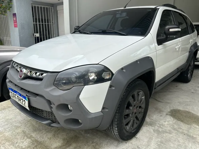 Fiat Palio Weekend Adventure Locker 1.8 Flex 2010