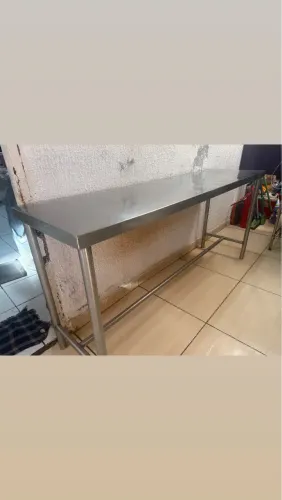 Mesa de inox
