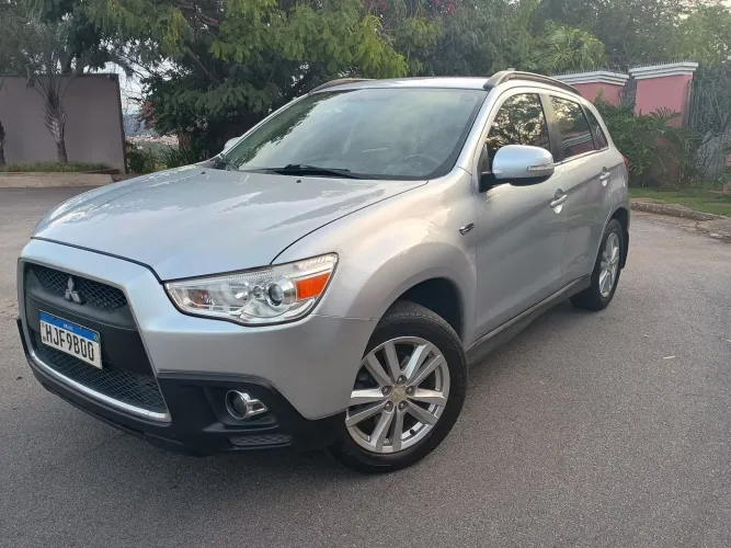 Mitsubishi ASX 2.0 16V 4X4 160cv Aut. 2012