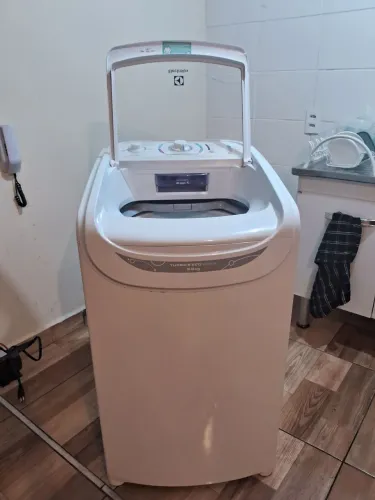 Máquina de lavar Eletrolux 8kg