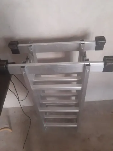 Escada multifuncional
