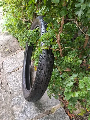 Pneu 2.75-18,dianteiro