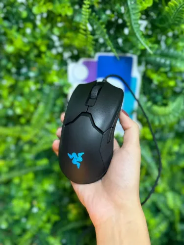 Mouse para jogos Razer Viper Com Fio RGB   Modelo: RZ01-0255  USB   16.000 DPI   Seminvoo 