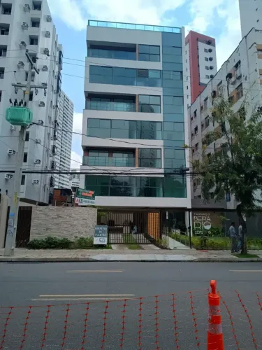 Edf 01 quarto 01 suite 33m2 todo no porcelanato pronto no melhor da beira rio na Madalena