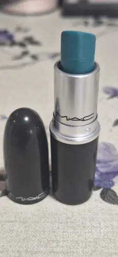 Batom mac matte show and teal