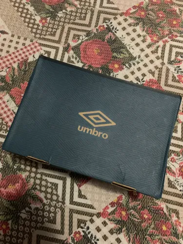 Chuteira Umbro