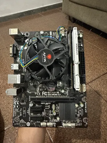 Placa mãe gigabyte ga h8m s1