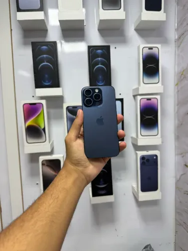 IPHONE 15 PRO 256 GIGAS 