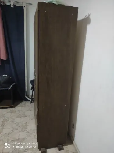 Quarda roupa solteiro