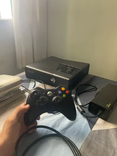 Xbox 360 desbloqueado + 60 jogos
