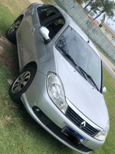Renault Symbol Privilège Hi-flex 1.6 16V 4P 2013