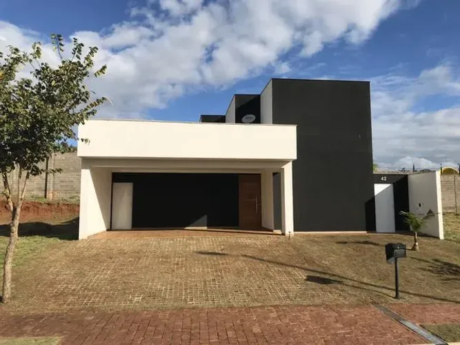 Casa em Condomínio para Venda em Uberlândia, Condomínio Varanda Sul, 3 dormitórios, 4 banh