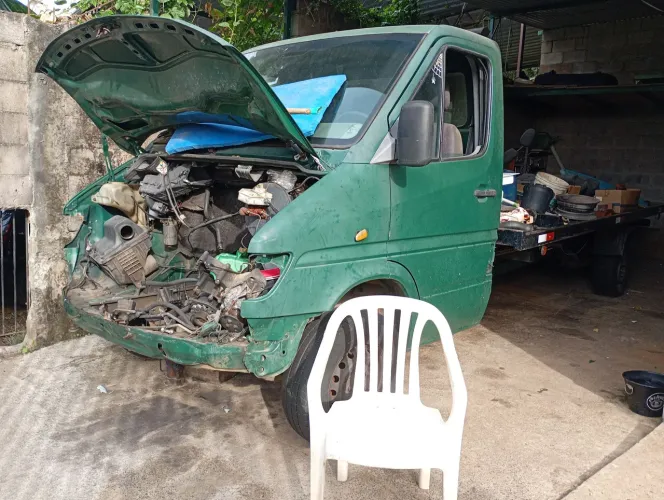 Mercedes-Benz Sprinter 312 Van Luxo Lotação 16lug.dies 2000