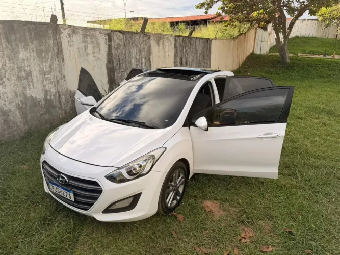 Hyundai I30 1.8 16V Aut. 5P 2016