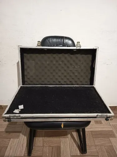 Case rígido para pedaleira