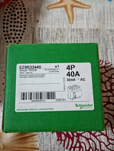 Interruptor Diferencial Residual 4Polos 40A 30mA EZ9R33440 Schneider