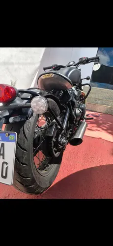 Triumph Boneville Bobber 1200 Cilindradas