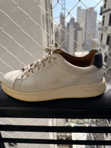 Tênis BOSS de couro branco 42, contraforte marinho, masculino