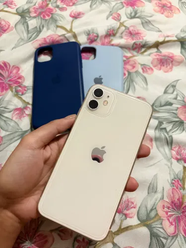 IPHONE 11 64GB