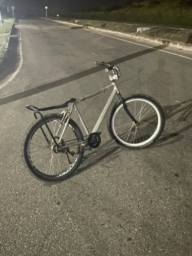Bike montadinha aro26