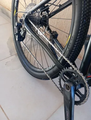 BICICLETA ABSOLUTE GRUPO DEORE 6100
