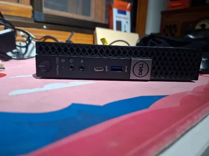 Mini PC Dell Optiplex 7060 - Core i5 8ª Ger | 8GB | SSD 128GB + HD 500GB