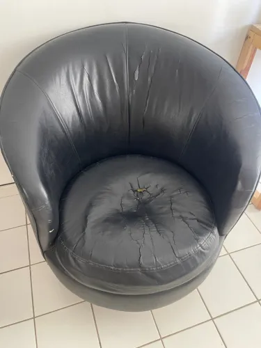 Vendo duas poltronas usadas 