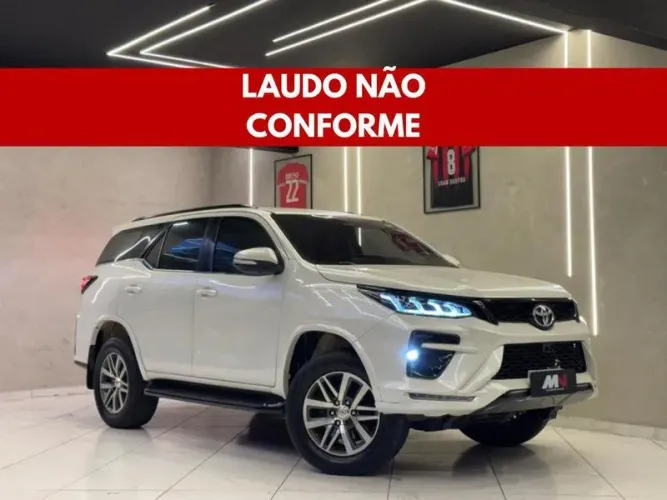 Toyota Hilux SW4 SRX 4X4 4.0 V6 24V Aut. 2016