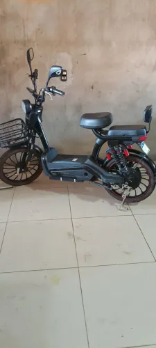 Vendo moto elétrica