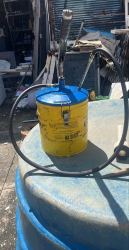 Bomba de Graxa !!!