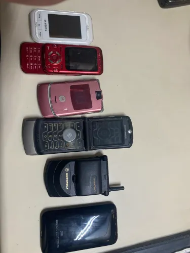 Celular antigo  cdma tenho vários modelos 