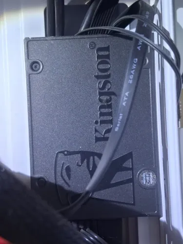 SSD Kingston 240GB quase novo