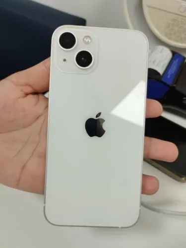 Vendo celular iPhone 13 super novo Bateria 87% ?  Acompanha Capinha