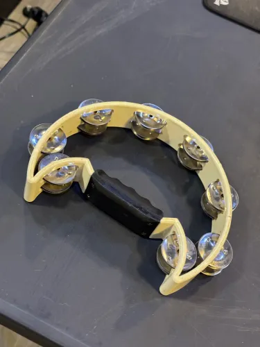 Pandeiro Meia-Lua (Tambourine) com Jingles de Metal