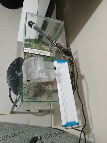 Vendo aquário completo