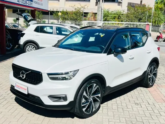 Volvo XC40 XC 40 T-5 Híbrido R-design 1.5 262cv FWD 2021