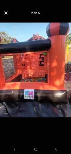 Brinquedo inflável