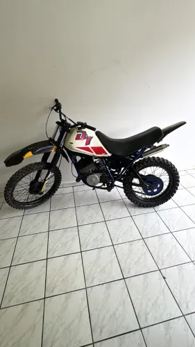Dt 180 de trilha pra venda em Blumenau
