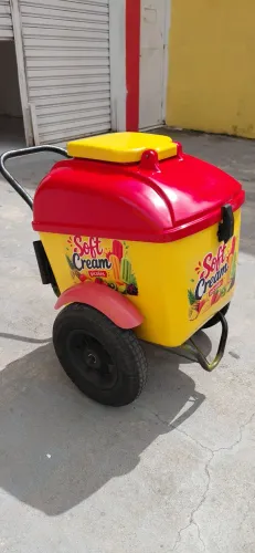 Vendedor ambulante de picolé 